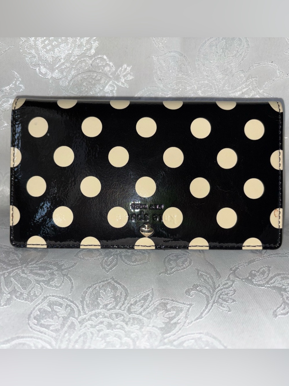 Kate Spade Carlisle Street Polka Dot Patent Leather Bifold Wallet Black Cream